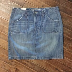 NWT Old Navy Denim Mini Skirt Size 4